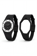 Ocho Negro Swatch